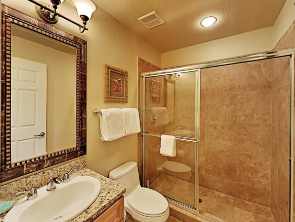 Destin Beach Vacation Condo Rental 4 bedrooms Sleeps 12